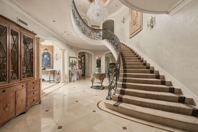2115 River Oaks Boulevard, Houston, TX 77019