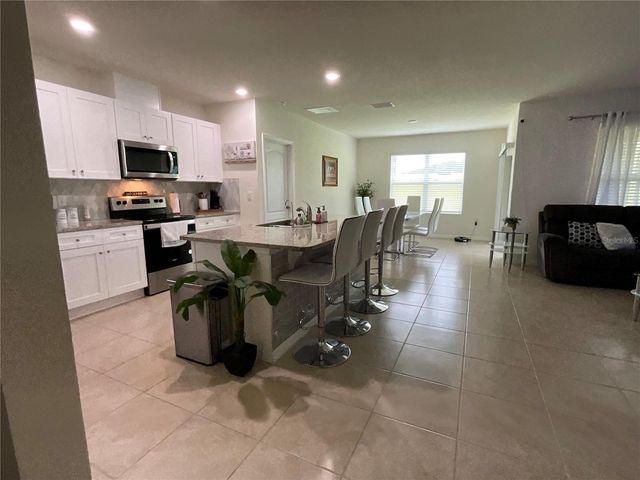 33525 ALWAYS DREAMING COURT, Sorrento, FL 32776
