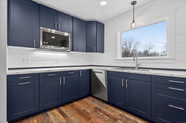 3403 Rownd Street, Cedar Falls, IA 50613