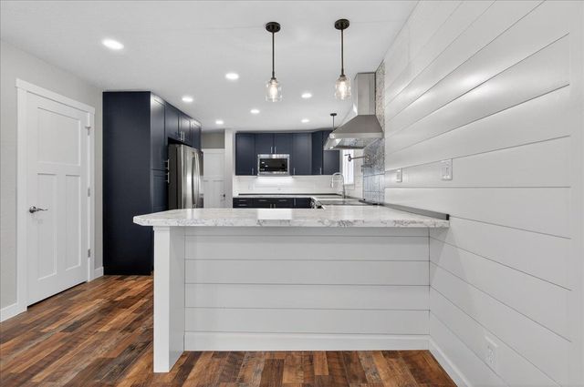 3403 Rownd Street, Cedar Falls, IA 50613