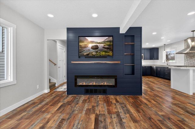 3403 Rownd Street, Cedar Falls, IA 50613