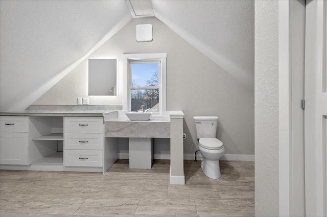 3403 Rownd Street, Cedar Falls, IA 50613