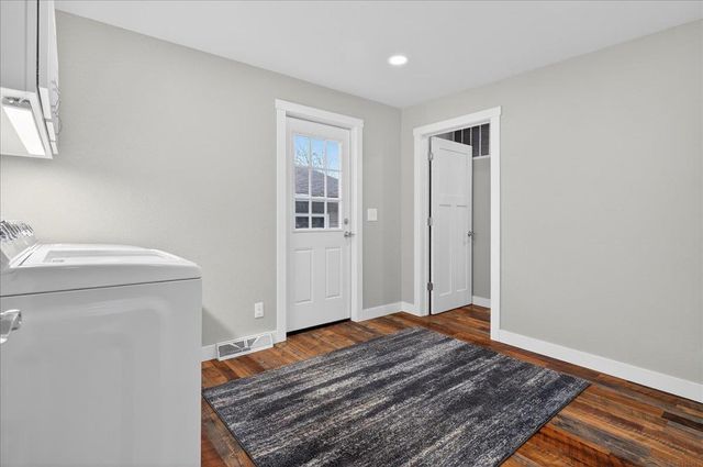 3403 Rownd Street, Cedar Falls, IA 50613