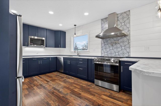 3403 Rownd Street, Cedar Falls, IA 50613