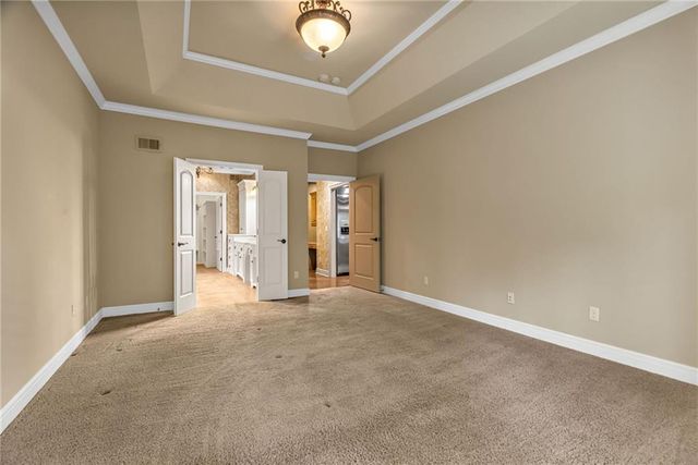 5303 W 124th Court, Overland Park, KS 66209