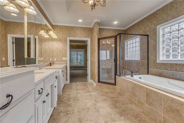 5303 W 124th Court, Overland Park, KS 66209