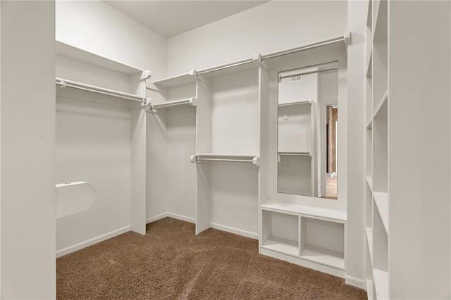 5303 W 124th Court, Overland Park, KS 66209