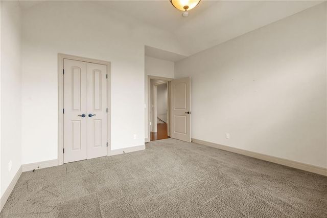 5303 W 124th Court, Overland Park, KS 66209