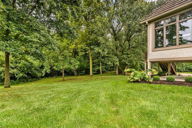 5303 W 124th Court, Overland Park, KS 66209