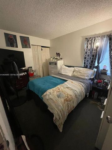 5813 NW 21st Street 20C, Lauderhill, FL 33313