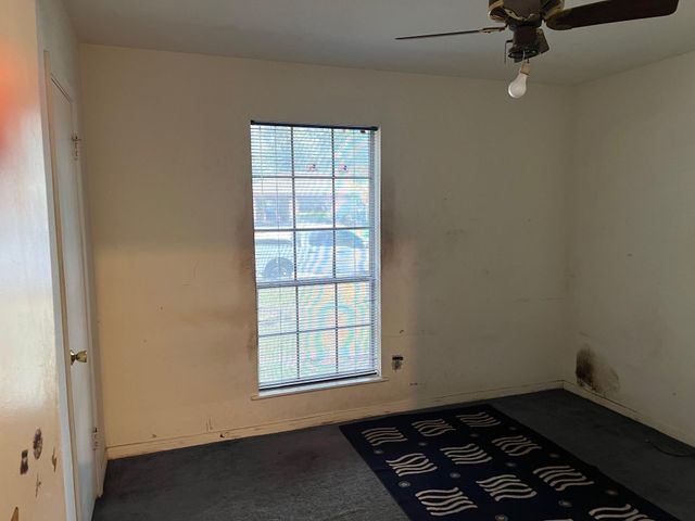 807 Dr Martin Luther King Jr Place N, Conroe, TX 77301