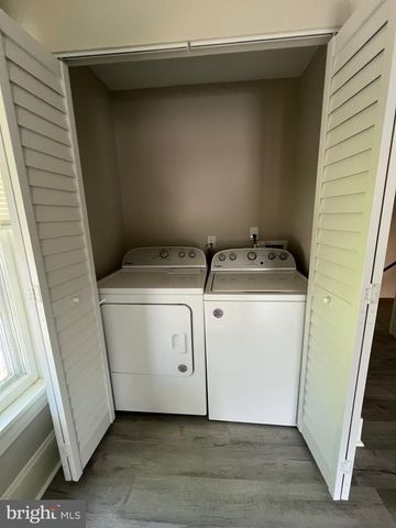 79 N MAIN ST #UNIT B, Mullica Hill, NJ 08062