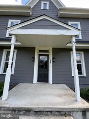 79 N MAIN ST #UNIT B, Mullica Hill, NJ 08062