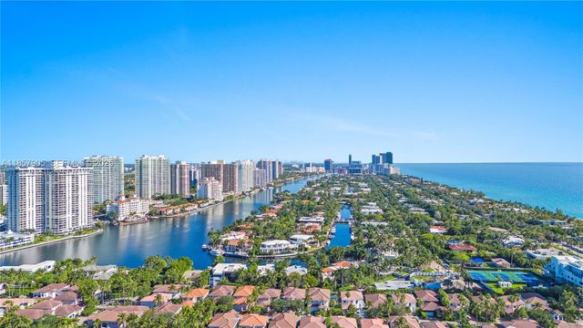 19201 Collins Avenue 129, Sunny Isles Beach, FL 33160