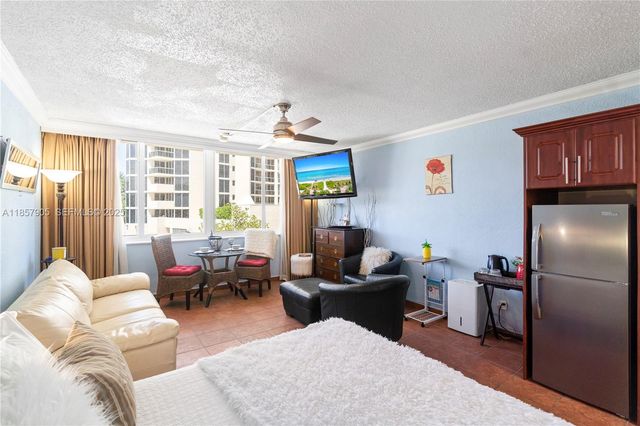 19201 Collins Avenue 129, Sunny Isles Beach, FL 33160