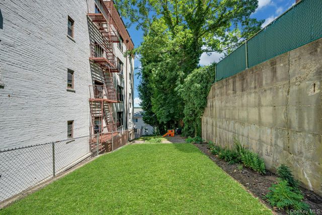 36 Westview Avenue 1B, Tuckahoe, NY 10707