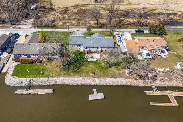 3455 W Harbor Drive, Bettendorf, IA 52722