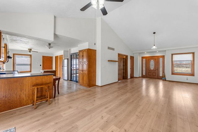 3455 W Harbor Drive, Bettendorf, IA 52722