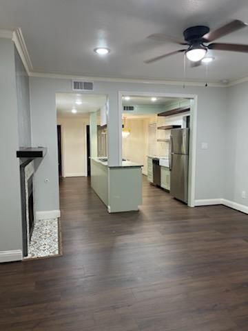 142 2nd Street, Sugar Land, TX 77498