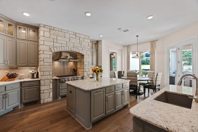 3925 Veneto CIR, Leander, TX 78641