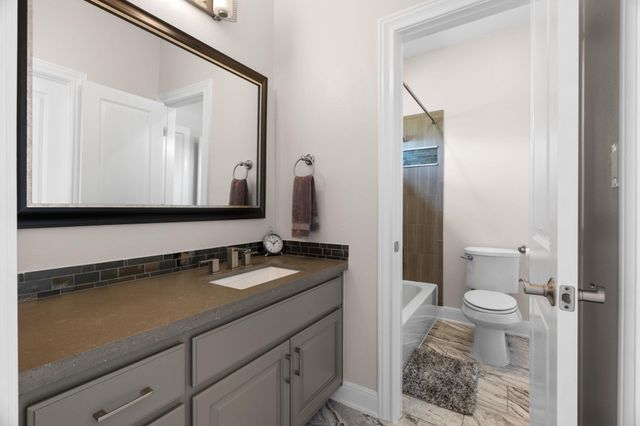 3925 Veneto CIR, Leander, TX 78641
