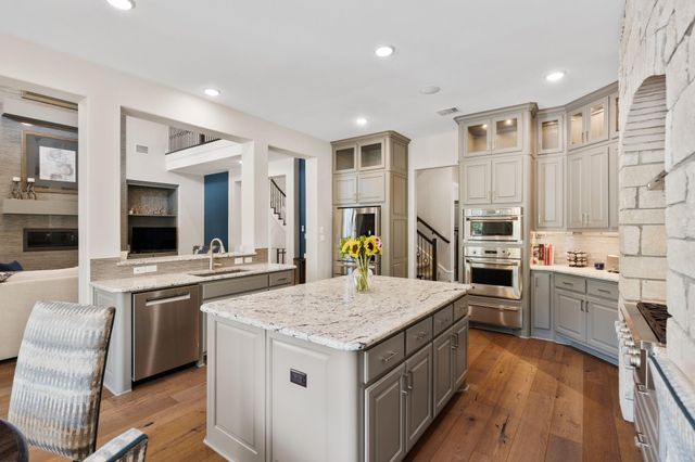 3925 Veneto CIR, Leander, TX 78641