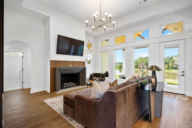 1014 Black Bass, Jacksonville, AR 72076