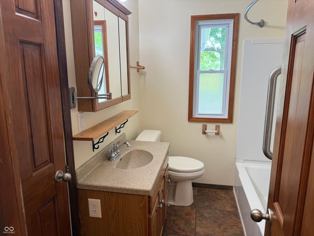 6648 McFarland Road, Indianapolis, IN 46227