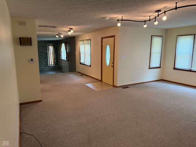 6648 McFarland Road, Indianapolis, IN 46227