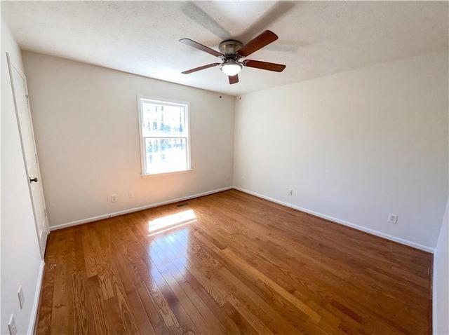 3186 Laurel Way, Snellville, GA 30078