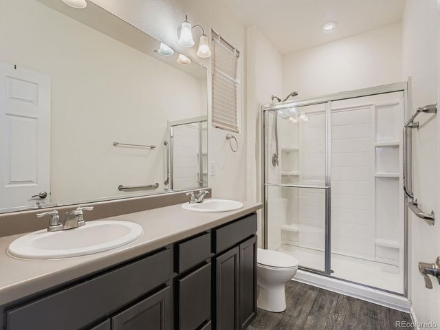 6255 N Gibralter Court, Aurora, CO 80019