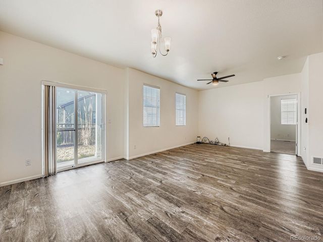 6255 N Gibralter Court, Aurora, CO 80019