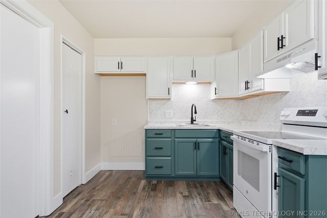 123 W Orleans Avenue, Sapulpa, OK 74066