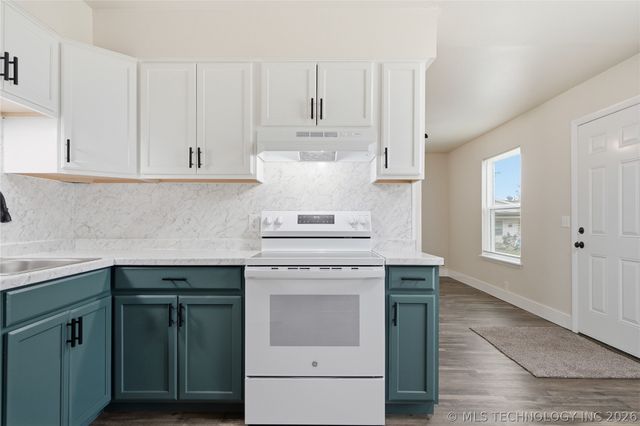 123 W Orleans Avenue, Sapulpa, OK 74066