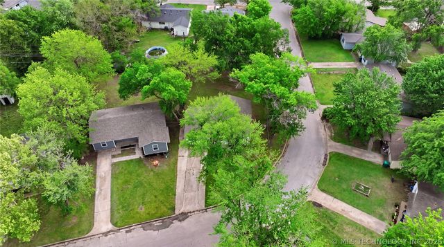 123 W Orleans Avenue, Sapulpa, OK 74066