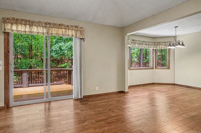 48 Almeria Way, Hot Springs Village, AR 71909