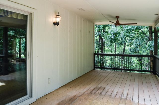 48 Almeria Way, Hot Springs Village, AR 71909