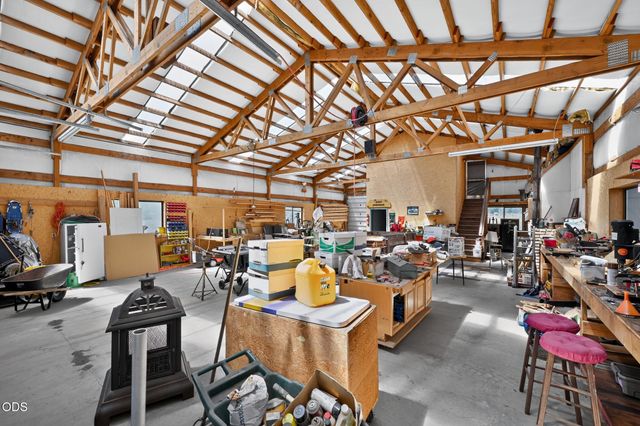 53355 Bridge Drive, La Pine, OR 97739