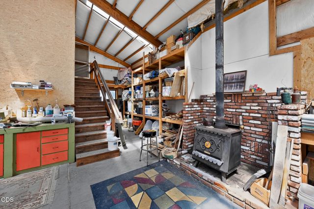 53355 Bridge Drive, La Pine, OR 97739