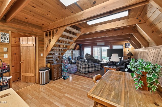 53355 Bridge Drive, La Pine, OR 97739