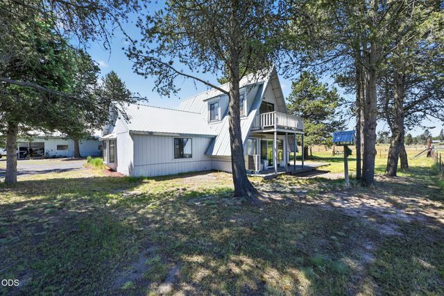 53355 Bridge Drive, La Pine, OR 97739