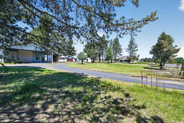 53355 Bridge Drive, La Pine, OR 97739