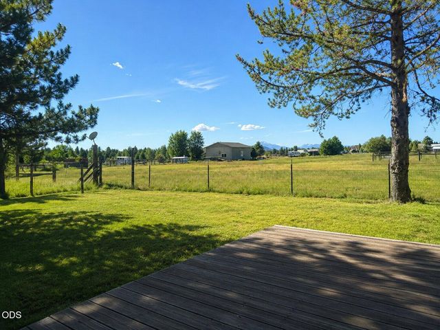 53355 Bridge Drive, La Pine, OR 97739