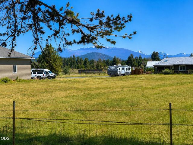 53355 Bridge Drive, La Pine, OR 97739