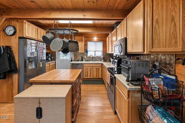 53355 Bridge Drive, La Pine, OR 97739