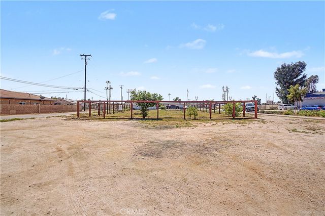 603 S D, Perris, CA 92570