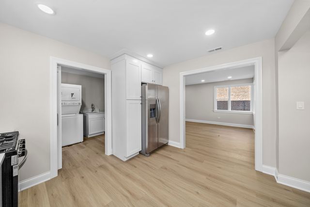 4122 Wenonah Avenue, Berwyn, IL 60402