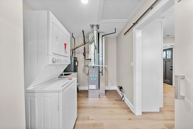 4122 Wenonah Avenue, Berwyn, IL 60402