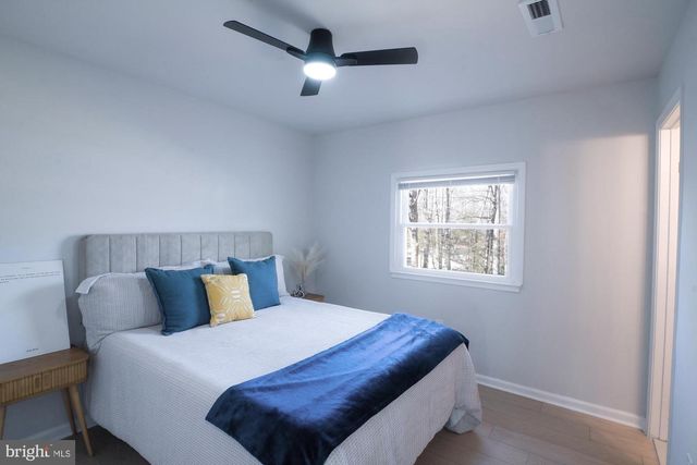 3308 BRADFORD ST, Woodbridge, VA 22193