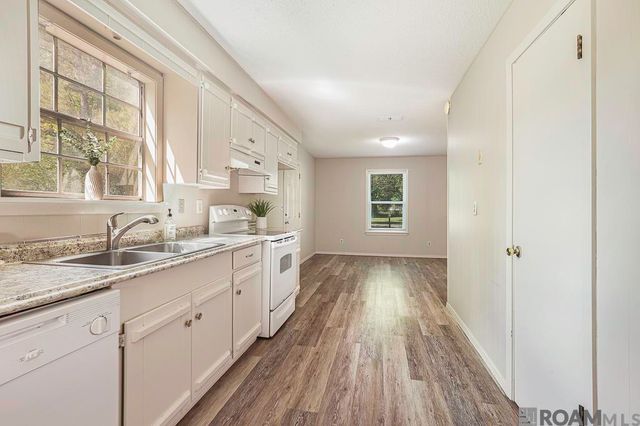 36128 Caraway Rd, Denham Springs, LA 70706